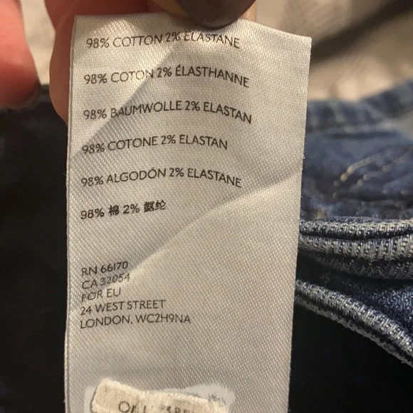 ANTHROPOLOGIE slim boyfriend denim shorts - Picture 10 of 10